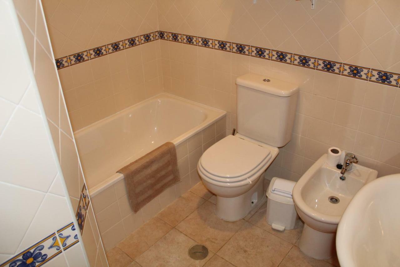Sea View Apartment Алвор Экстерьер фото